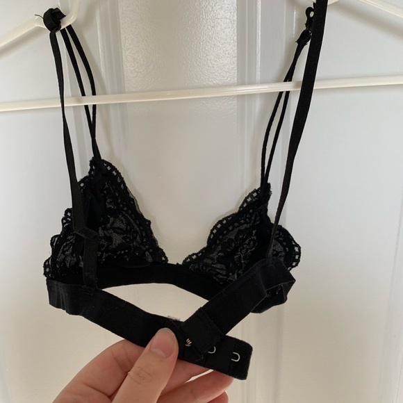 Forever 21 Black lace Bralette - Picture 4 of 5